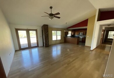 15225 Old State Rd, Carlyle, IL 62231 - photo 6