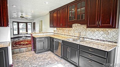 15916 Sidney St, Wapakoneta, OH 45895 - photo 5