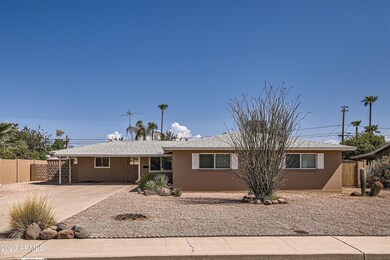 2828 E Cholla St - MLS Sized - 001 - 02