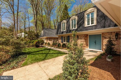 9100 Glenbrook Rd, Fairfax, VA 22031 - photo 3