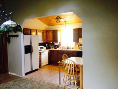 260 Cameo Ln, Cresco, PA 18326 - photo 6