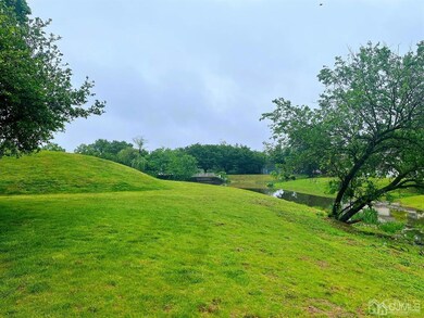 387 Lancaster Ct, Piscataway, NJ 08854 - photo 7