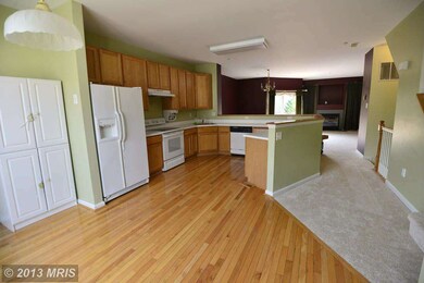 603 Trout Run Ct, Odenton, MD 21113 - photo 6