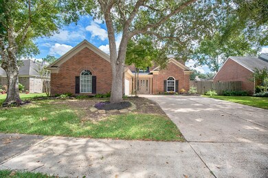 4007 Greenwood Dr, Pearland, TX 77584 - photo 4