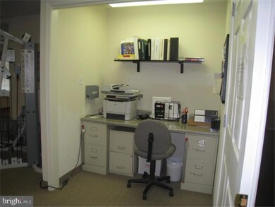 42 W College Ave unit 321, Yardley, PA 19067 - photo 4