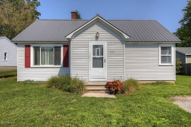 235 E Commerce St, Grant, MI 49327 - photo 2