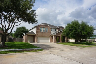 4101 Leisure Ln, Pearland, TX 77584 - photo 2