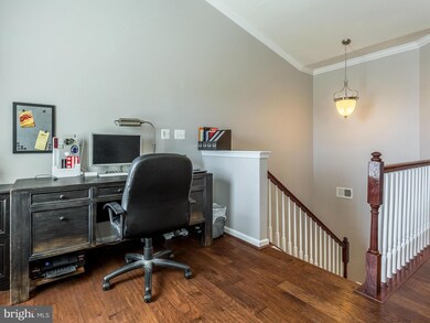 24600 Johnson Oak Terrace, Sterling, VA 20166 - photo 4