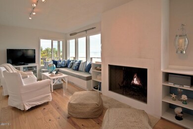 Living room.