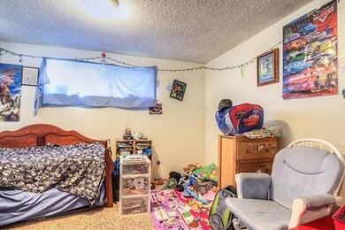 1486 W Jones Creek Rd, Grants Pass, OR 97526 - photo 5