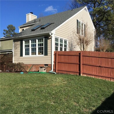 Full rear fenced yard