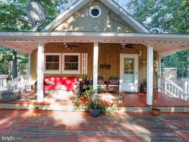 323 Cardinal Dr, Rio, WV 26755 - photo 2