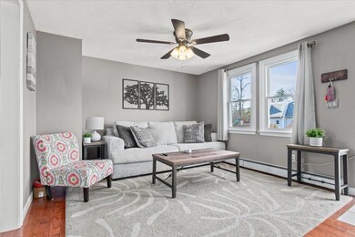 304 Creek St unit 304, Wrentham, MA 02093 - photo 3