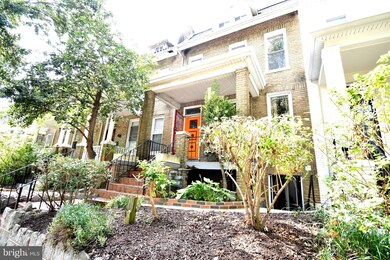 622 Princeton Place NW unit B, Washington, DC 20010 - photo 2