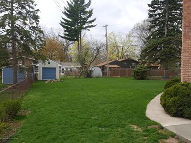 2918 Hemlock Place, Lansing, MI 48910 - photo 4