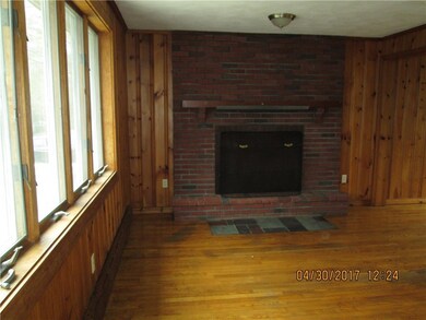 18 Loring Rd, Bristol, RI 02809 - photo 5