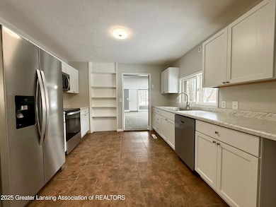 129 E Fulton St, Pompeii, MI 48874 - photo 7