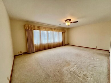 312 Fairview Dr, Albert Lea, MN 56007 - photo 7