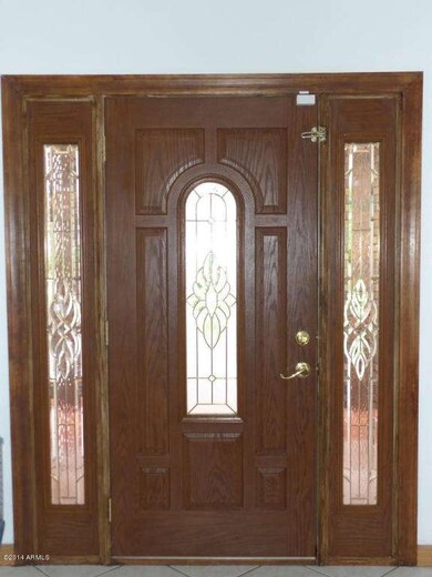 frontdoor (Medium)