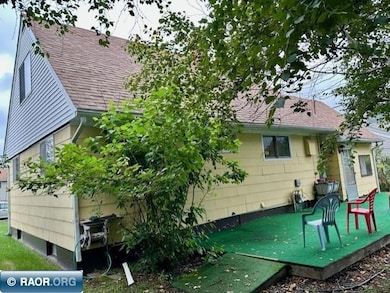 234 Suffolk Dr, Hoyt Lakes, MN 55750 - photo 7