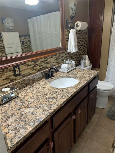 17 Wilder St, Nashua, NH 03060 - photo 7