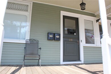 28 Bull St unit 2, Newport, RI 02840 - photo 3