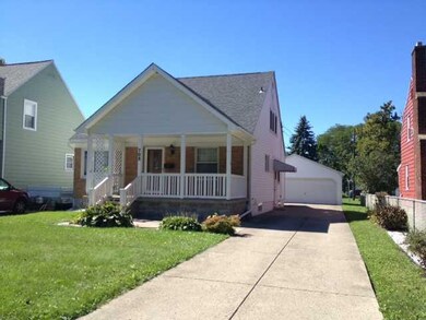 708 Niagara Pkwy, North Tonawanda, NY 14120 - photo 2