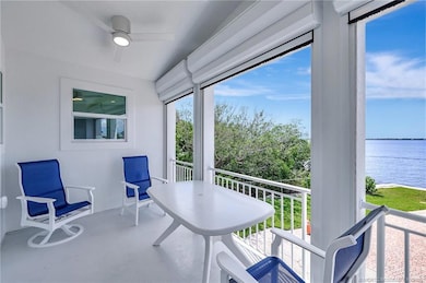 2001 Nettles Blvd, Jensen Beach, FL 34957 - photo 4