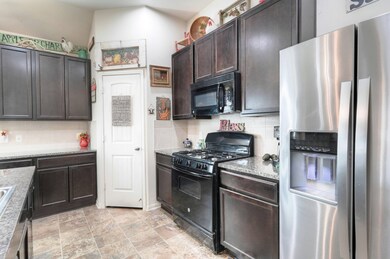 138 Country Crossing Cir, Magnolia, TX 77354 - photo 4