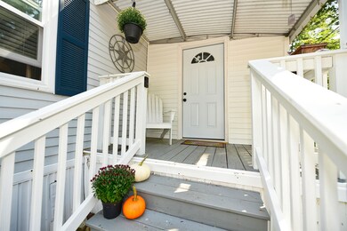 42 Okeefes Cir, North Conway, NH 03860 - photo 5