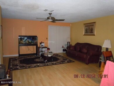 5615 Bennington Dr, Jacksonville, FL 32244 - photo 4
