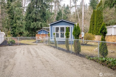 8335 Abelia Ct SE, Yelm, WA 98597 - photo 5