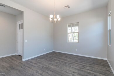 4) DINING ROOM