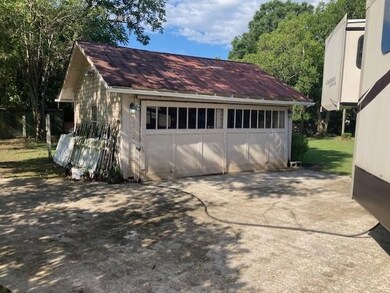 24276 Fifth Ave, Florala, AL 36442 - photo 7