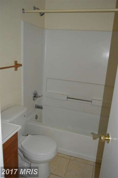 6851 Milltown Ct unit NONE, District Heights, MD 20747 - photo 7