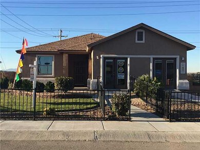 11401 Flor Liatris Dr, Socorro, TX 79927 - photo 3