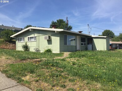 1609 Nevada St, the Dalles, OR 97058 - photo 2