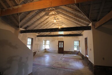 706 Earl St, Johnson City, TN 37601 - photo 5