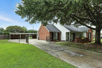 10509 Brown Rd, Denham Springs, LA 70726 - photo 2