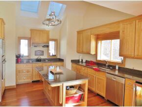 476 Dix Hill Rd, Ludlow, VT 05149 - photo 4