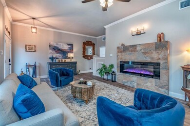 1217 W Gandy St, Denison, TX 75020 - photo 6