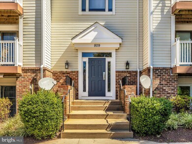 809 Stratford Way unit J, Frederick, MD 21701 - photo 3