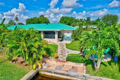 4638 Vinsetta Ave, North Fort Myers, FL 33903 - photo 3