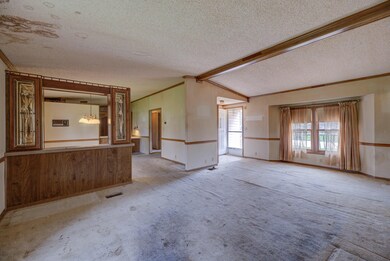 201 Walnut St, Three Oaks, MI 49128 - photo 2