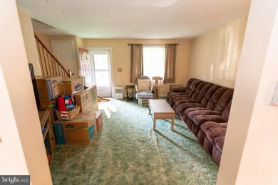 8619 Black Oak Rd, Parkville, MD 21234 - photo 5