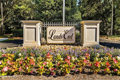 20-web-or-mls-Lands End 14