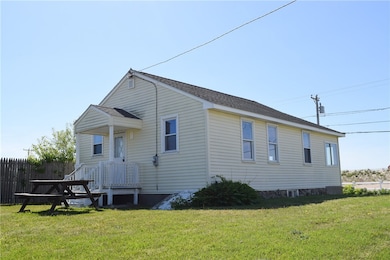 126 Atlantic Ave, Westerly, RI 02891 - photo 7