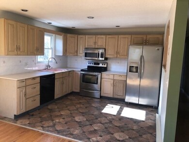 88 Kendall St, Ludlow, MA 01056 - photo 3