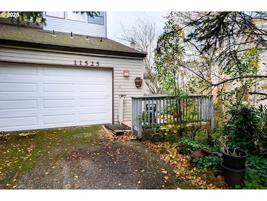 11525 SE Flavel St, Portland, OR 97266 - photo 2