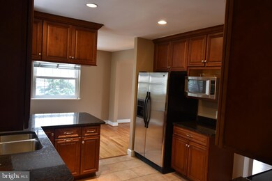 6627 32nd St N, Arlington, VA 22213 - photo 5